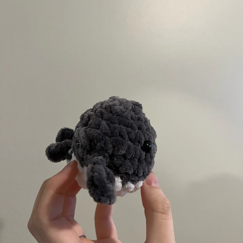 Crochet Whale and Eagle. Comes from a smoke free home. - Picture 3 of 5